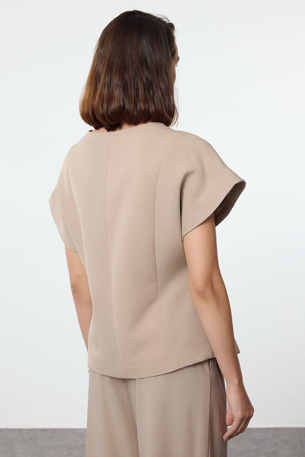 TRENDYOLMILLA Haki Oversize Kruvaze Dokuma Yelek TWOAW25YE00053  фото 4