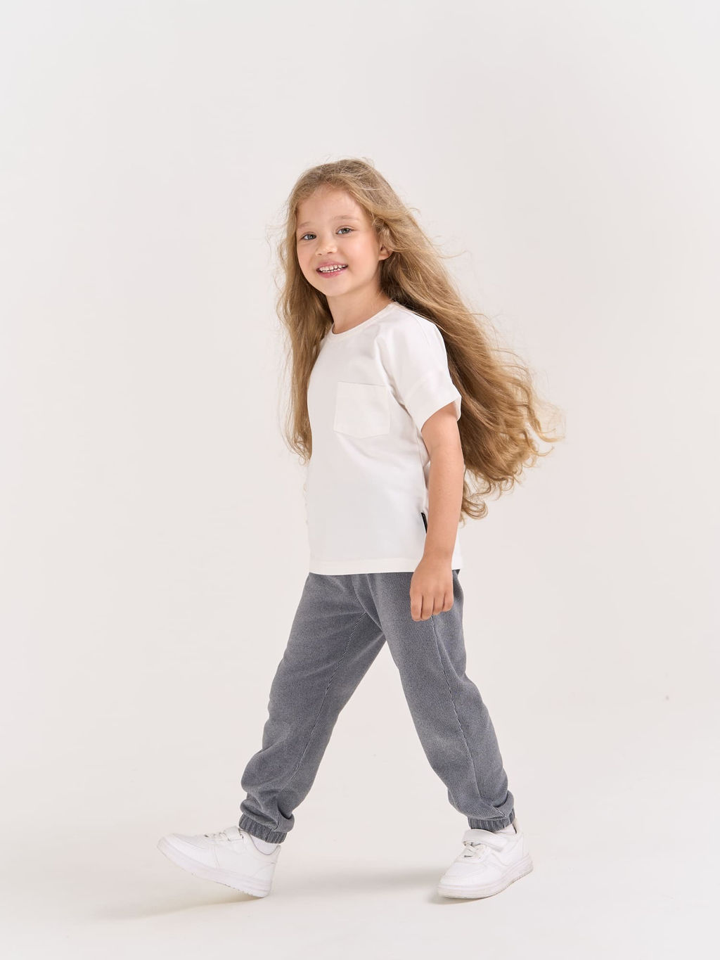 Джоггеры Графит из фактурного флиса - Bungly фото 6