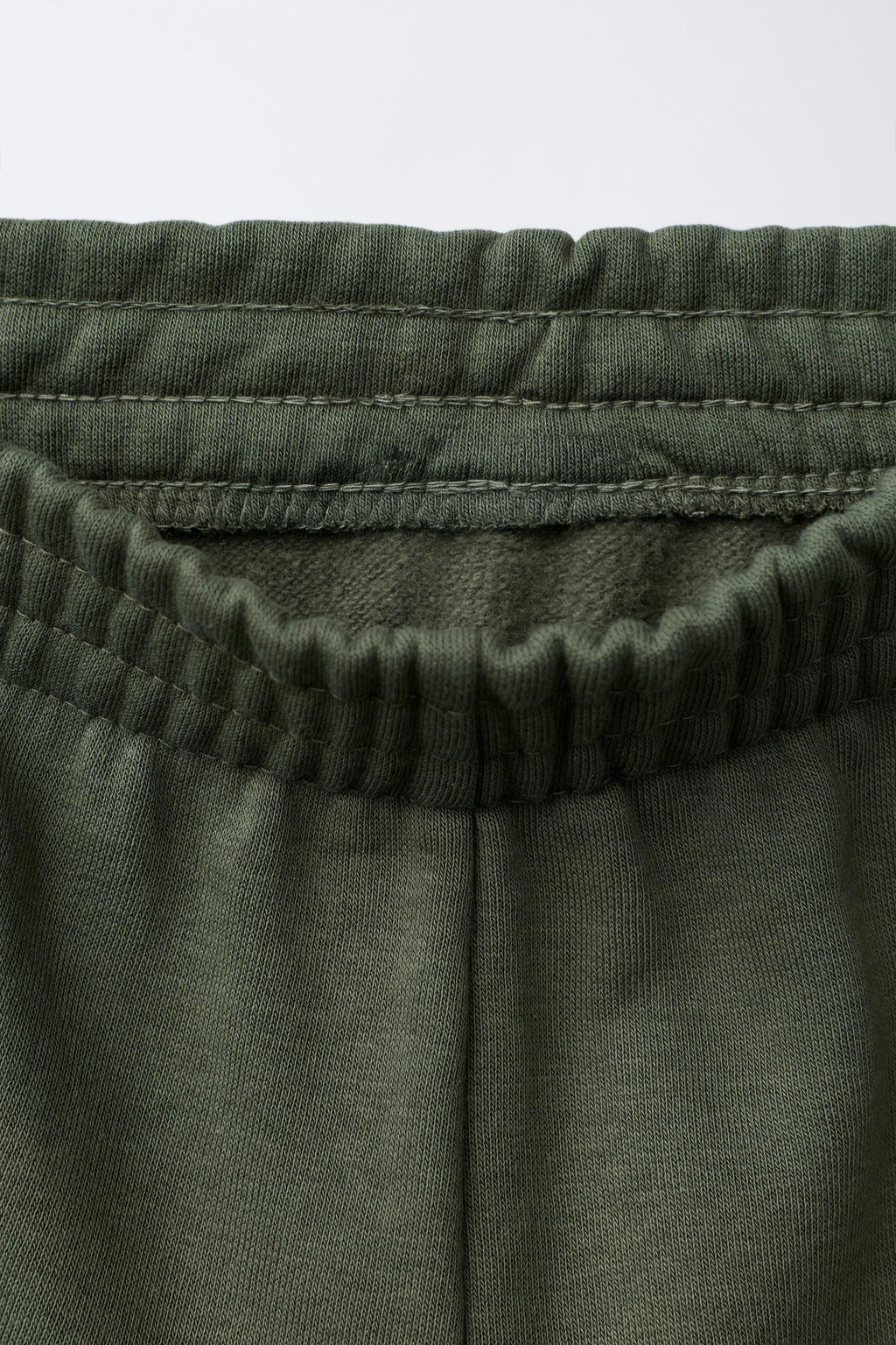 PANTAL?N JOGGER TEXTO / Verde - Zara фото 3