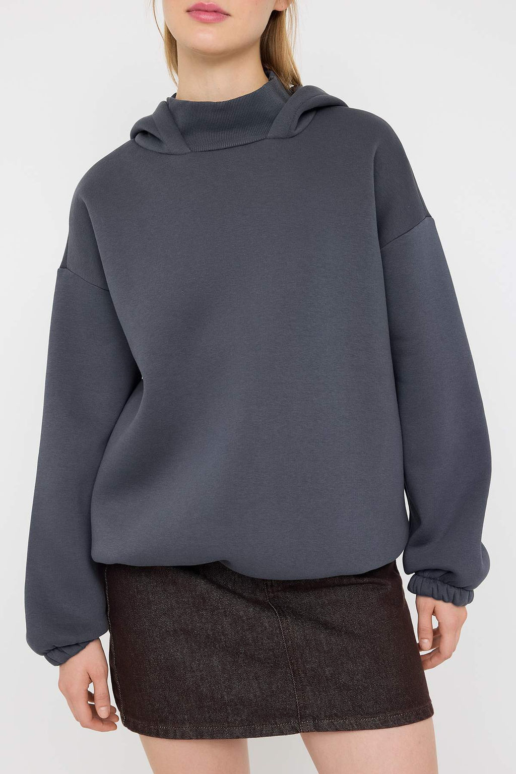 Antrasit Oversize/Genis Kal?p Kal?n Ici Polarl? Orme Sweatshirt TWOAW26SW00115 - Trendyolmilla фото 3