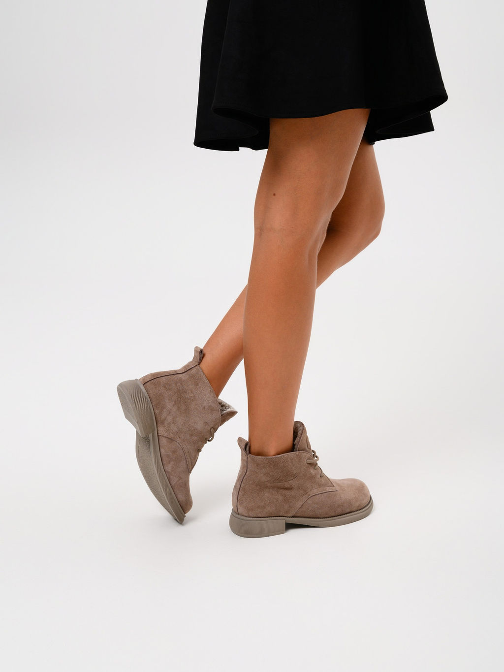 Ботинки 308.патрицияka.Капучино замша/мех