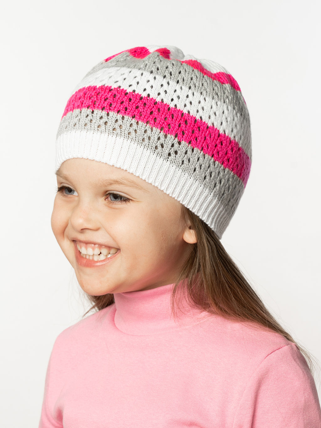 Шапка вязаная  "Полоска " малинасерый