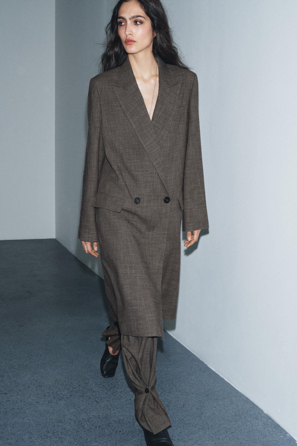 ZW COLLECTION LIMITED EDITION DOUBLE-BREASTED FROCK COAT - Zara фото 4