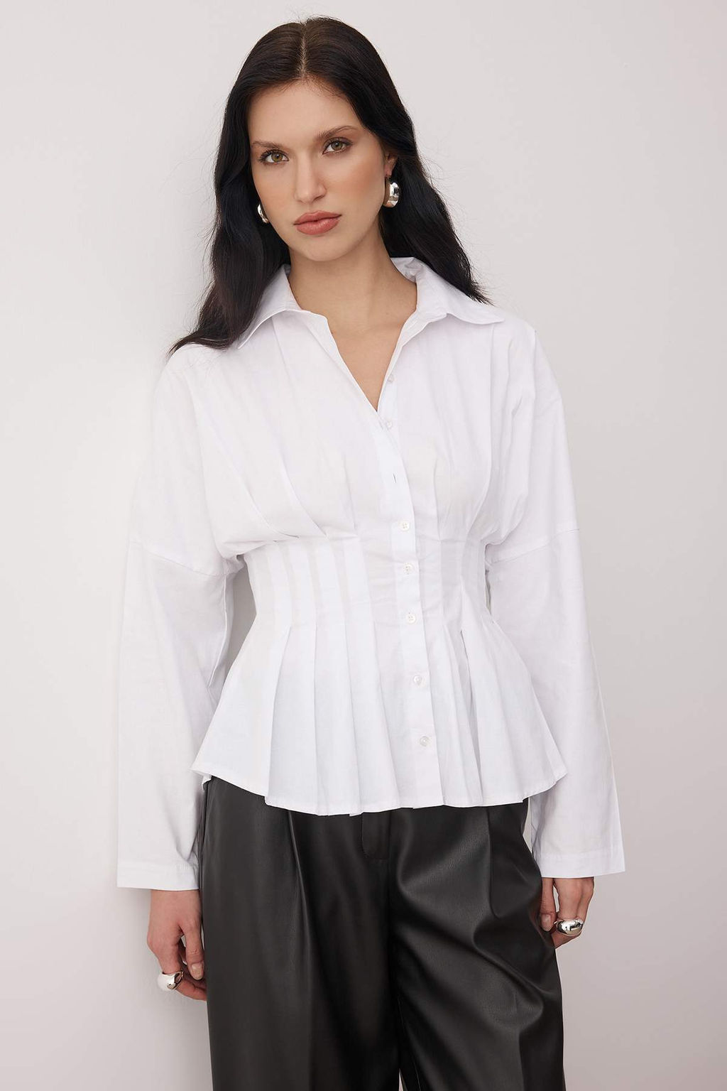 Beyaz Pili Detayl? Vucuda Oturan Lycral? Pamuklu Poplin Gomlek TWOAW26GO00136 - Trendyolmilla фото 2