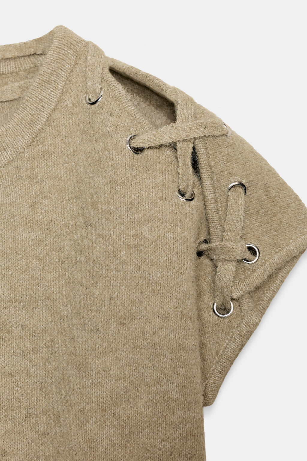 JUMPER WITH SHOULDER DETAIL - Zara фото 18