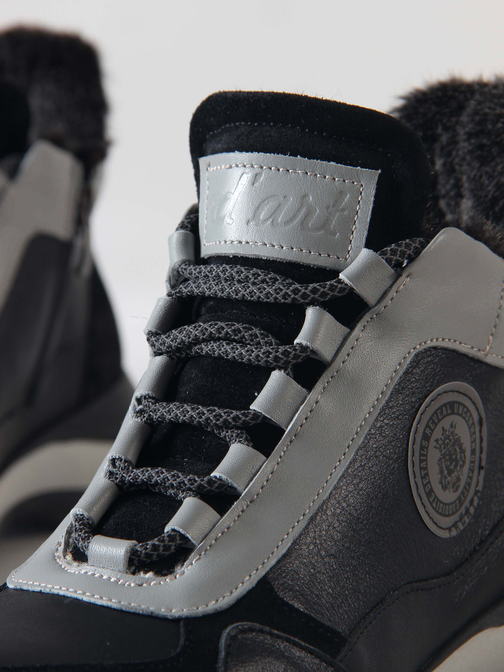 Ботинки 350.uno2bl. черный серый/Мех