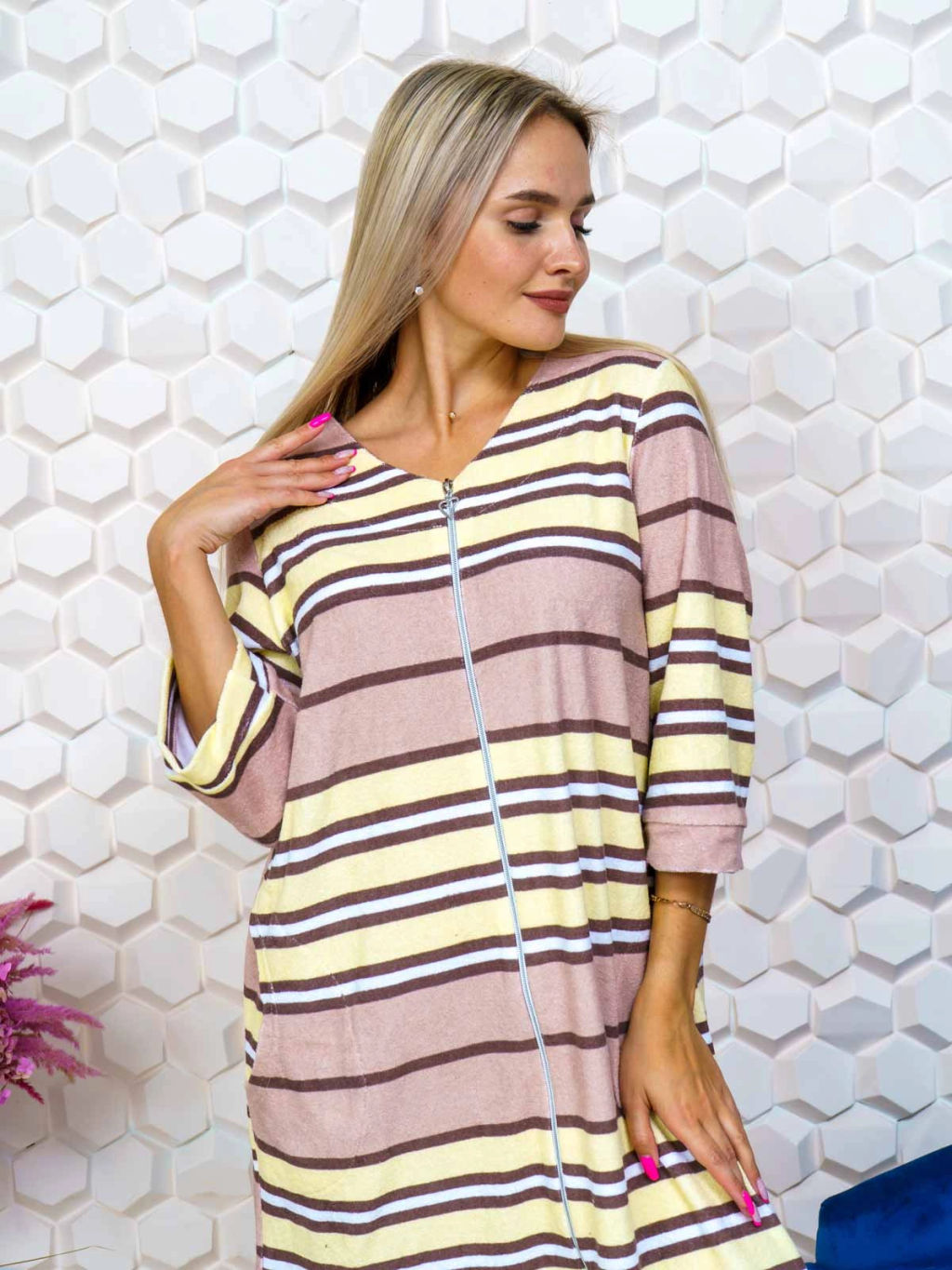 Халат женский, цвет коричневый