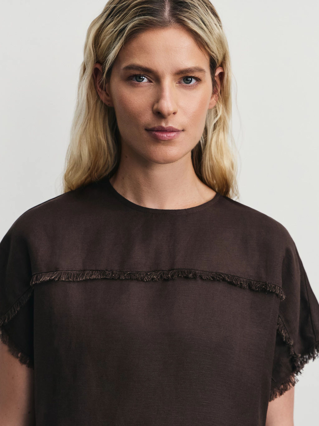 Блузка из вискозы и льна с бахромой / Zarina  фото 6