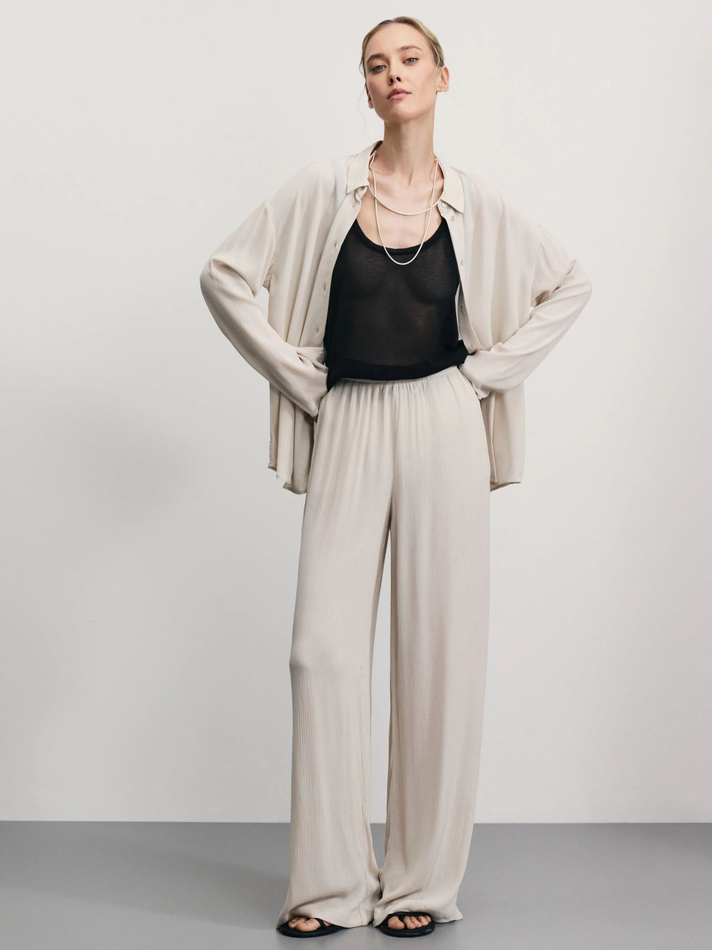 Блузка из фактурной вискозы / Zarina  фото 2