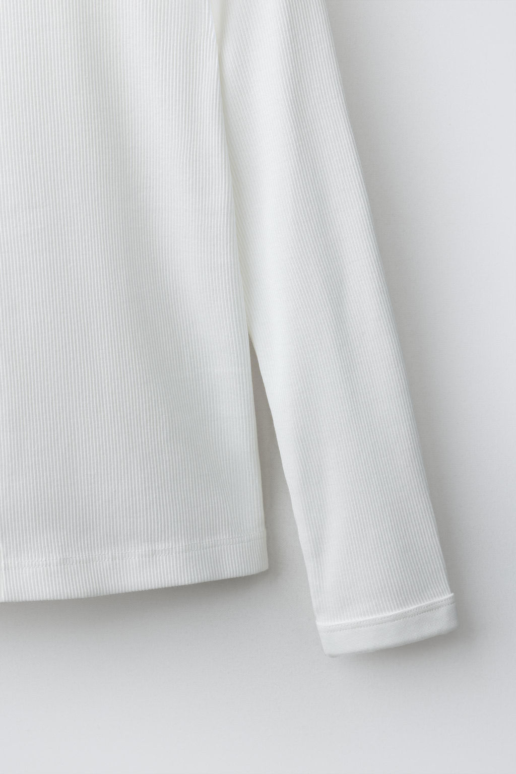 PLAIN RIBBED T-SHIRT - Zara фото 10