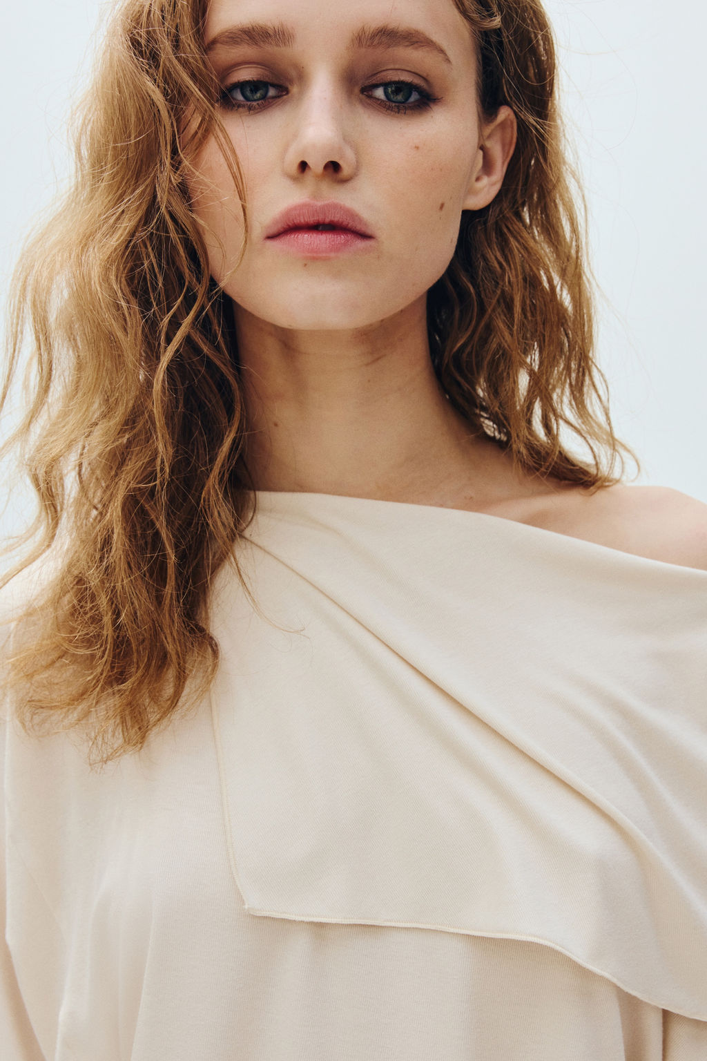Cape-detail jersey top - H&m фото 7