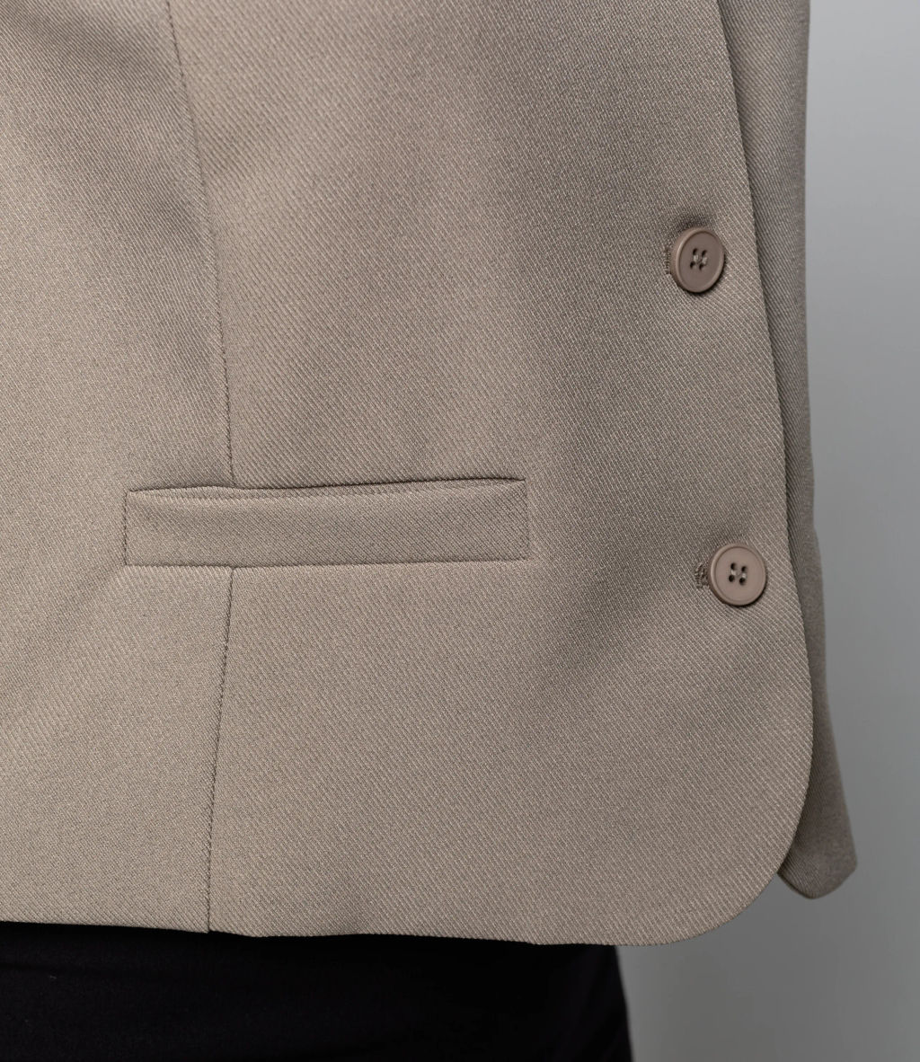 Жилет #КТ6001 (6), бежево-серый - Dommod фото 5
