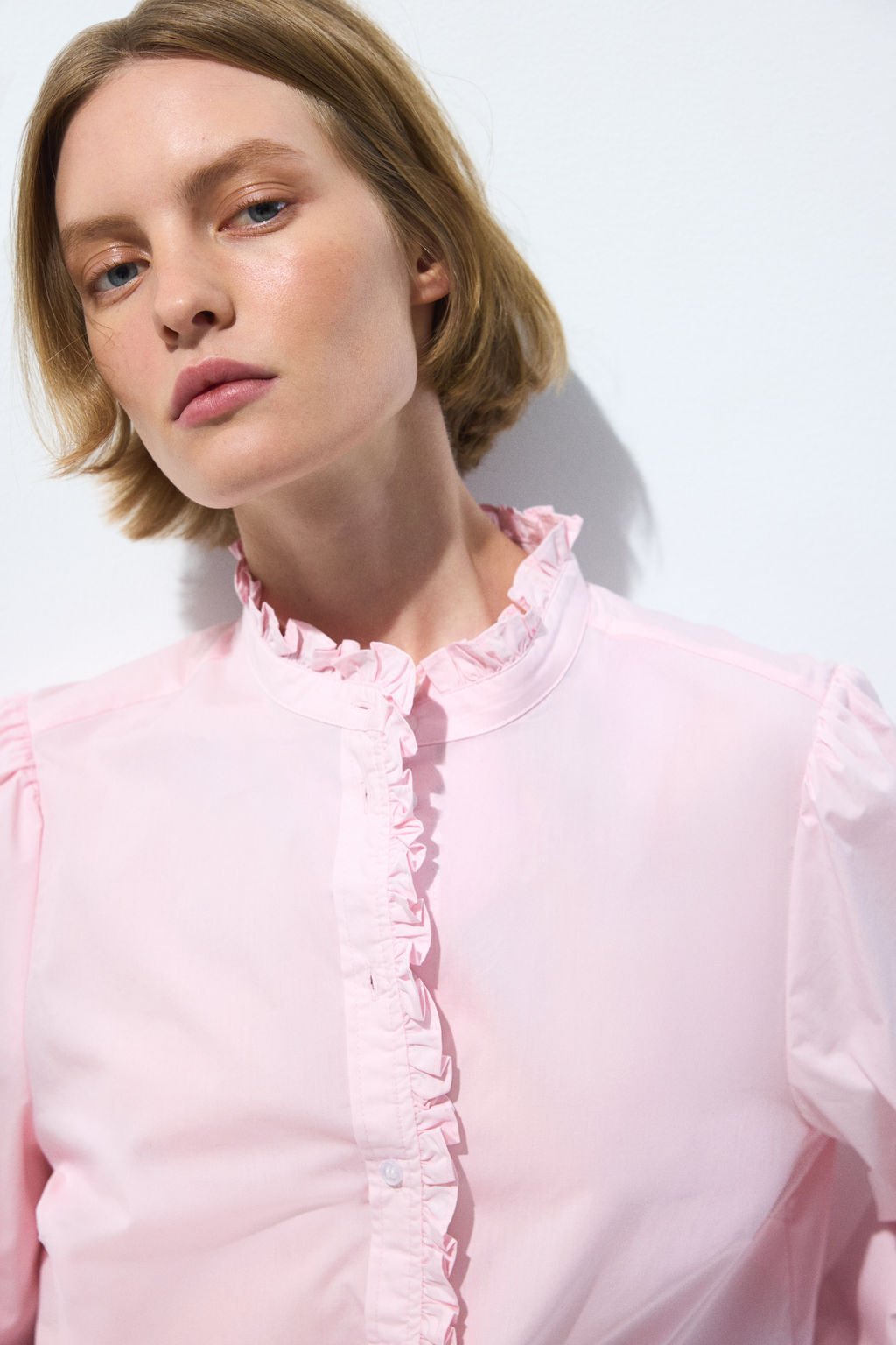 Blusa de popelina con volantes - H&m фото 2