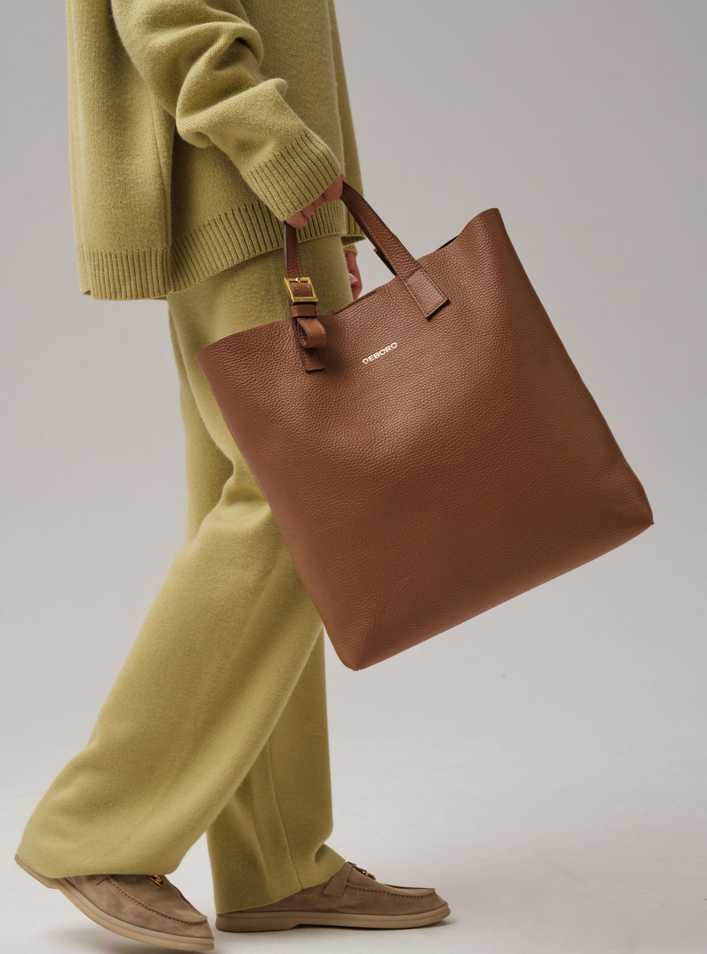 Кожаная сумка шоппер Deboro 30954 орех
