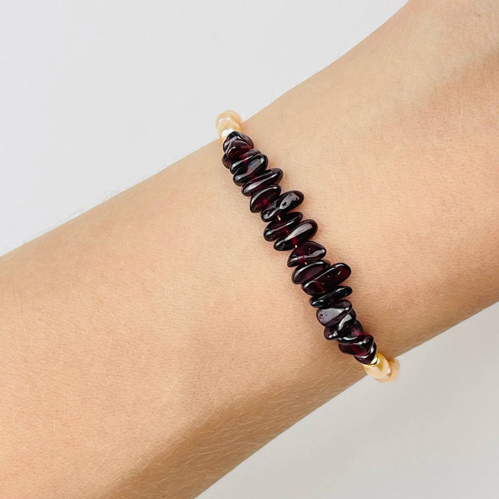 Браслет из речного Жемчуга и Граната 18 см +