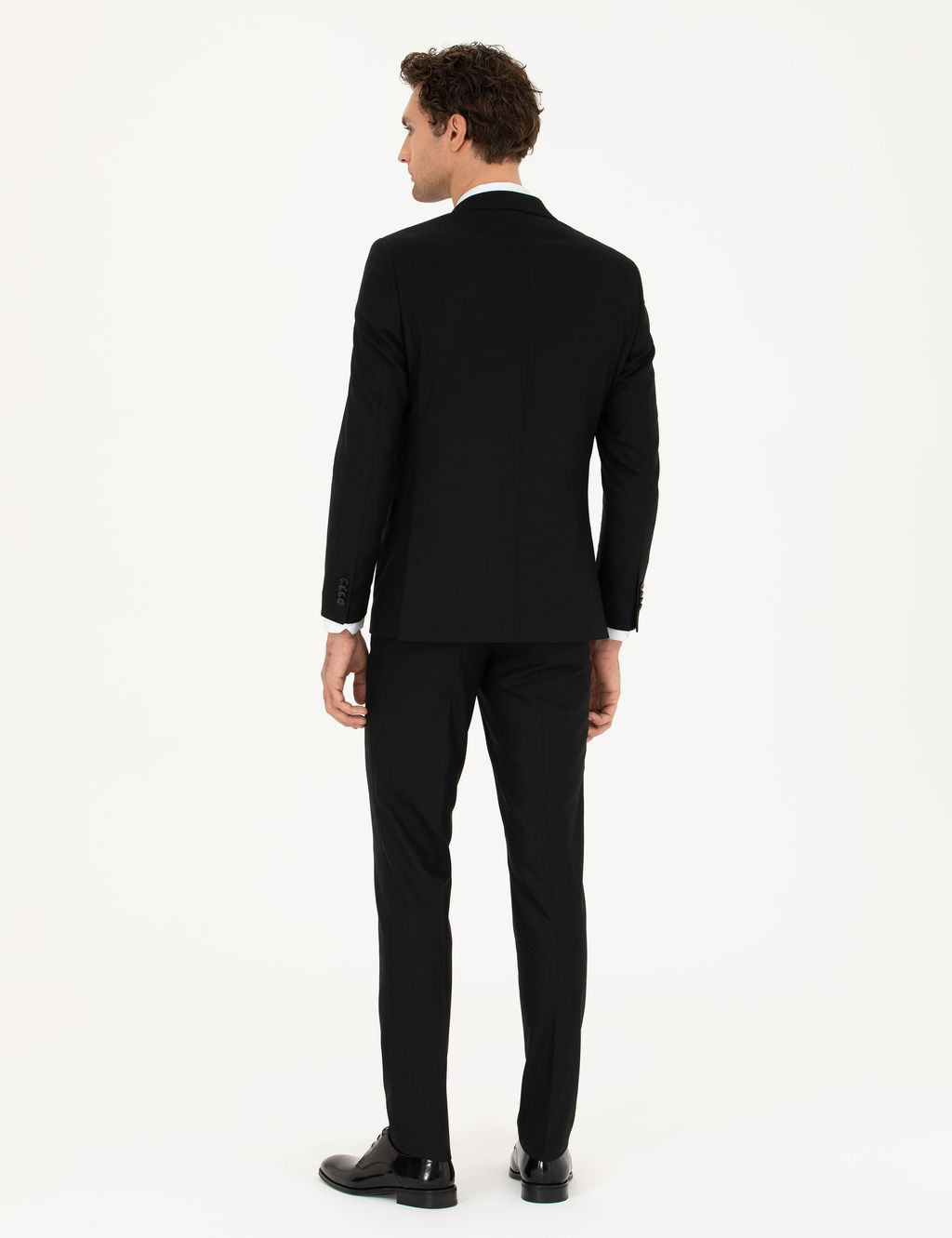 Черный костюм узкого кроя - Cacharel фото 5