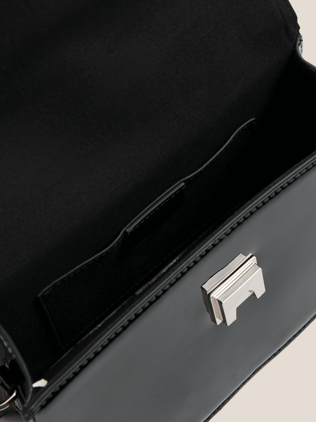 Женская сумка с ручкой TENDANCE Артикул 4647684, черный  фото 4