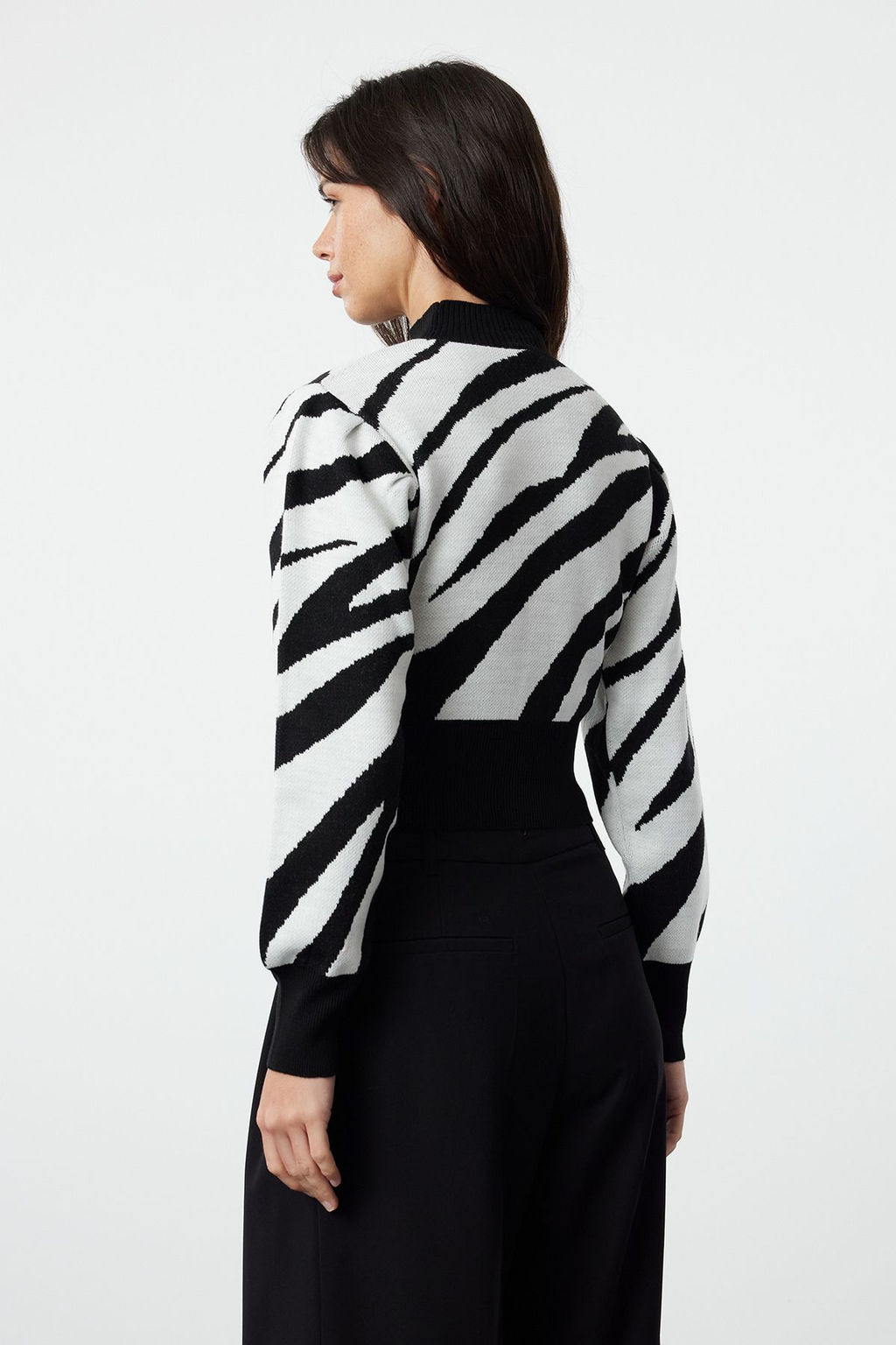 Zumrut Yesili Zebra Desenli Crop Triko Kazak TWOAW21KZ0010 - Trendyolmilla фото 21