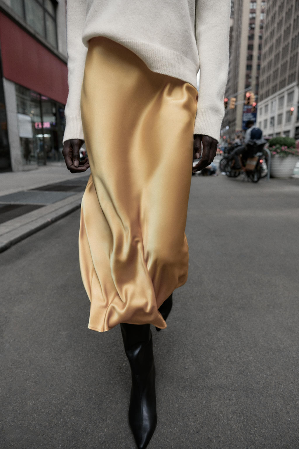 SATIN MIDI SKIRT - Zara фото 2