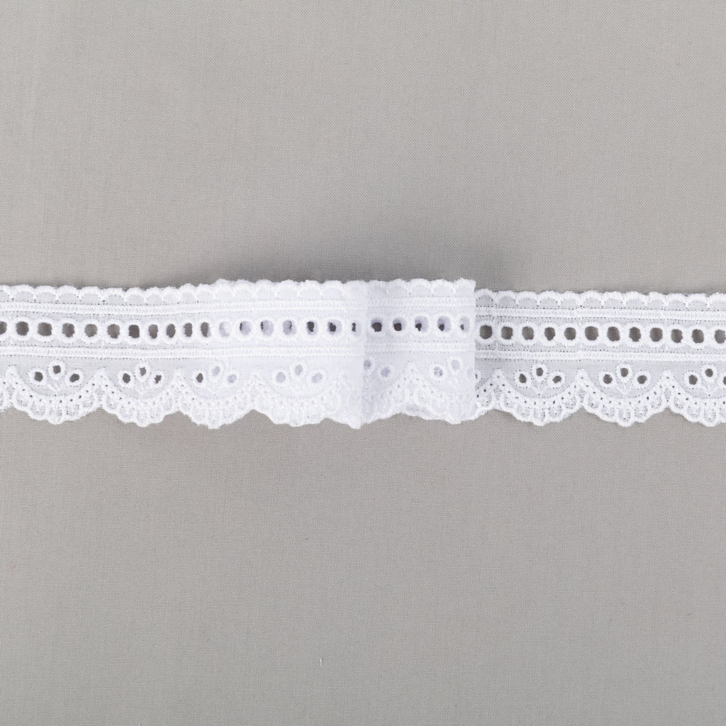 Шитье Gamma 38 мм GYEM-3802 в рулоне 9 м 0.2 м Турция белый