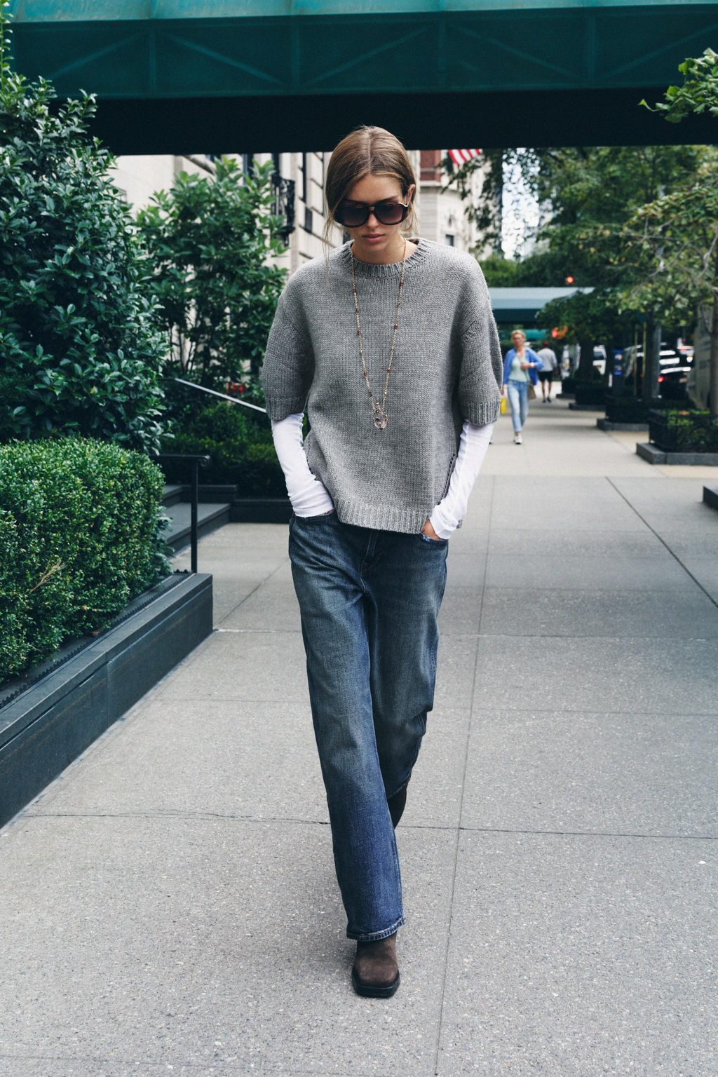 OVERSIZED KNIT SHORT SLEEVE SWEATER - Zara фото 4
