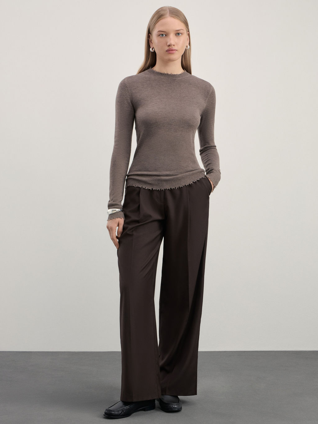 Джемпер с необработанным краем из шерсти / Zarina  фото 2