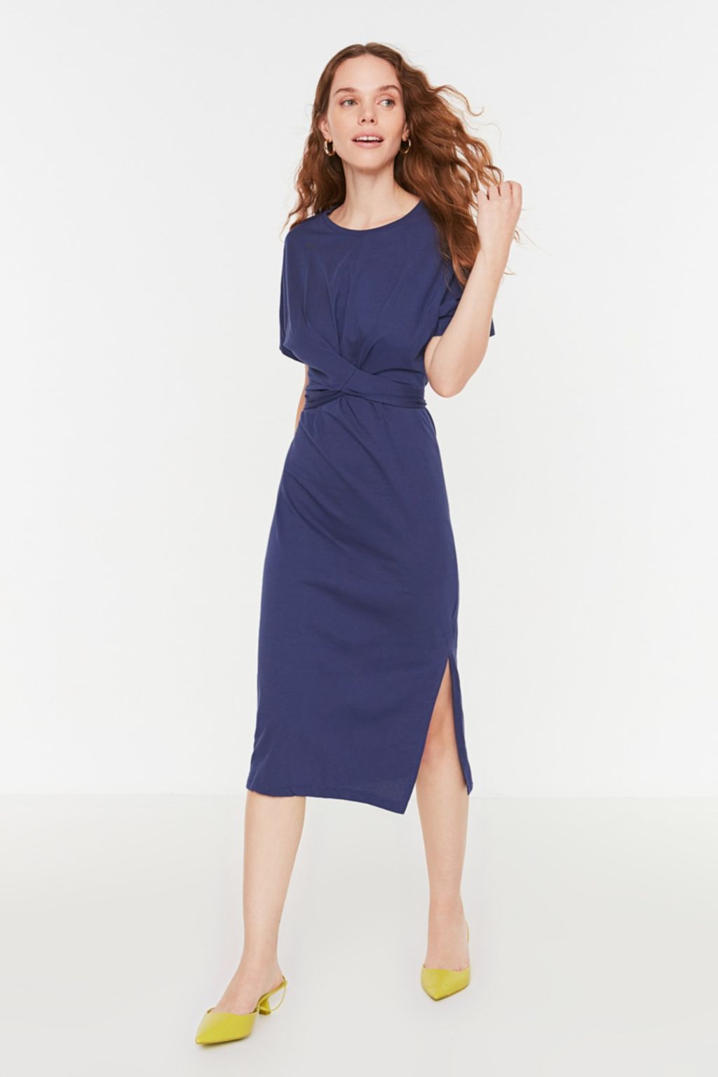 TRENDYOLMILLA Siyah %100 Pamuk Bele Oturan Y?rtmac ve Baglama Detayl? Midi Orme Kalem Elbise TWOSS21EL0404  фото 30