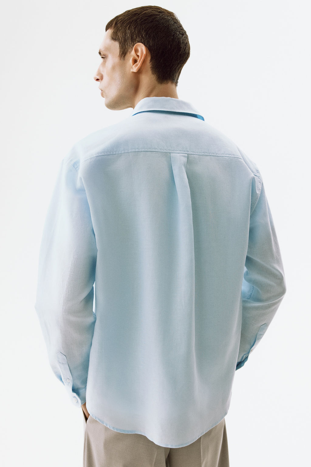 Camisa en mezcla de lino Relaxed Fit - H&m фото 13