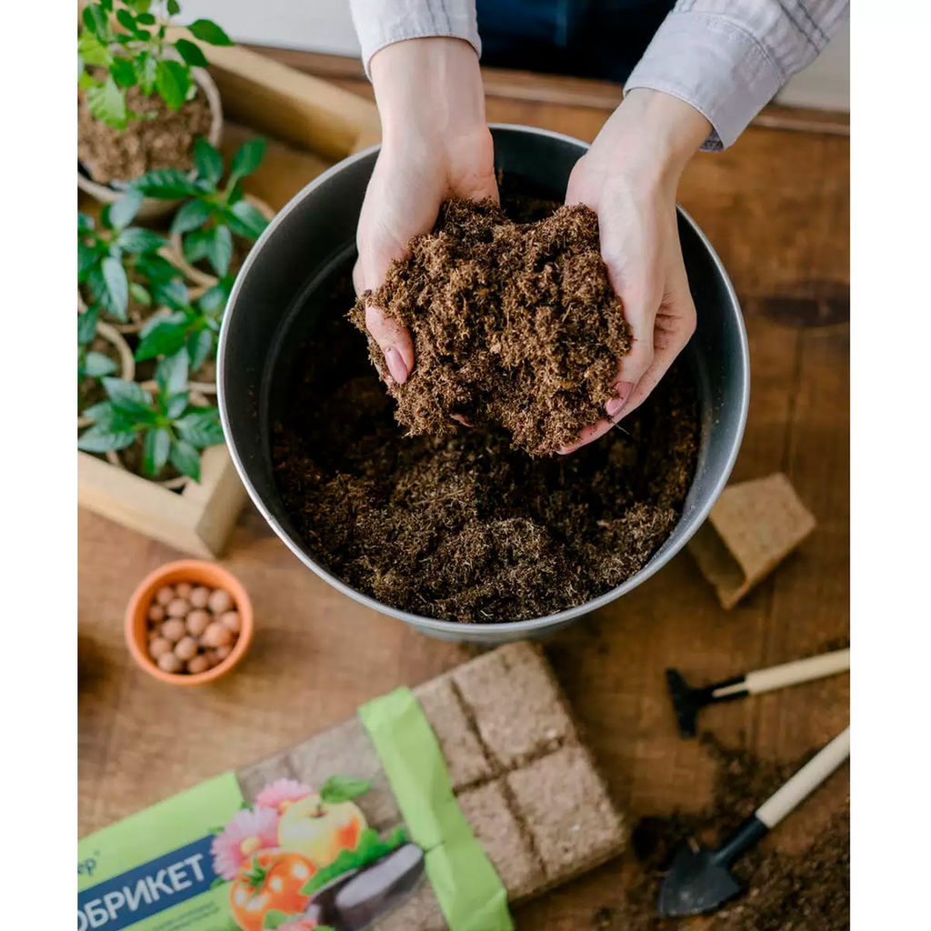 Почвобрикет "Универсальный" 5л