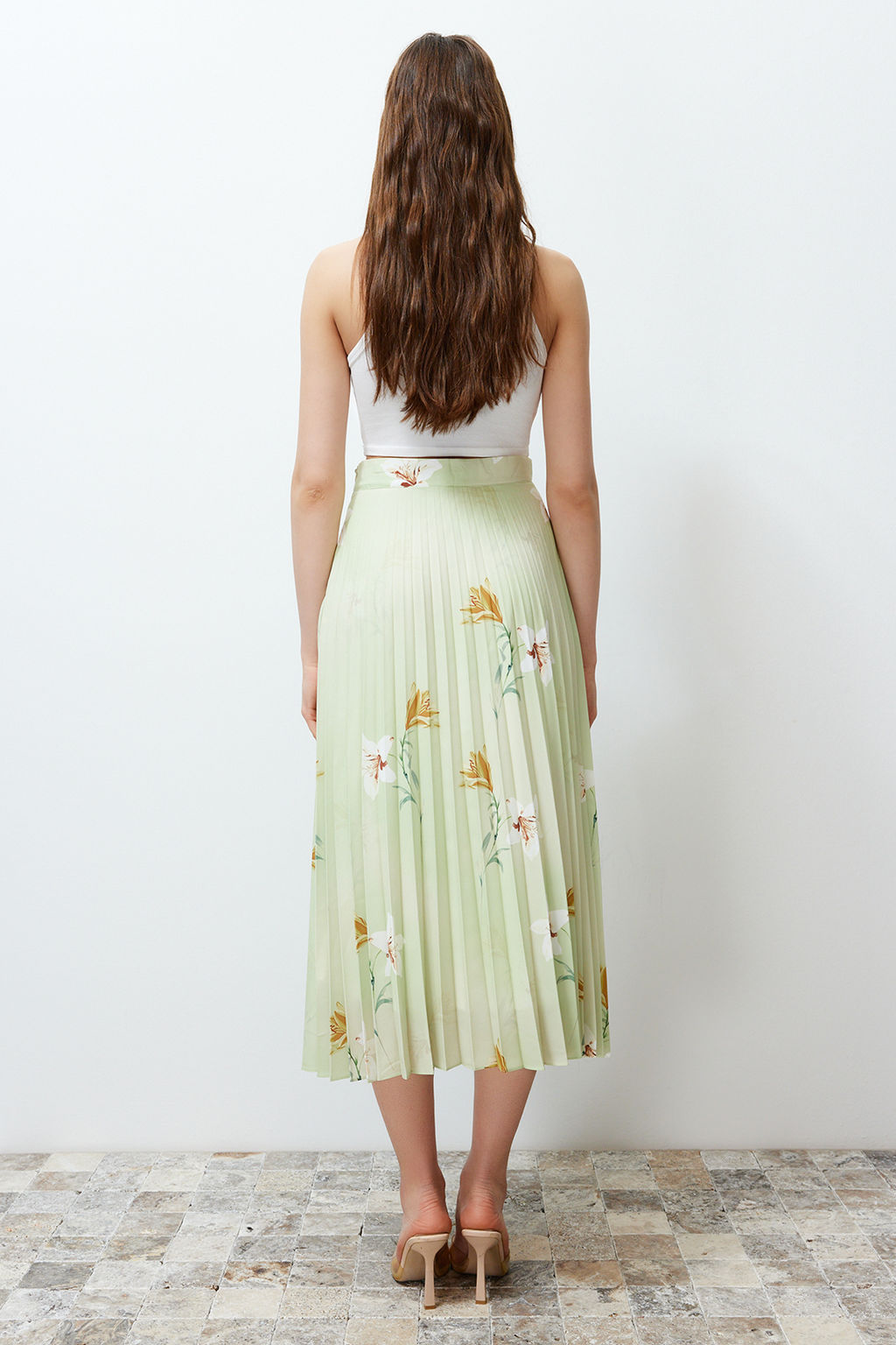TRENDYOLMILLA Cok Renkli Cicek Desenli Pliseli Saten Kumas Maxi Boy Dokuma Etek TWOSS24ET00141 фото 6