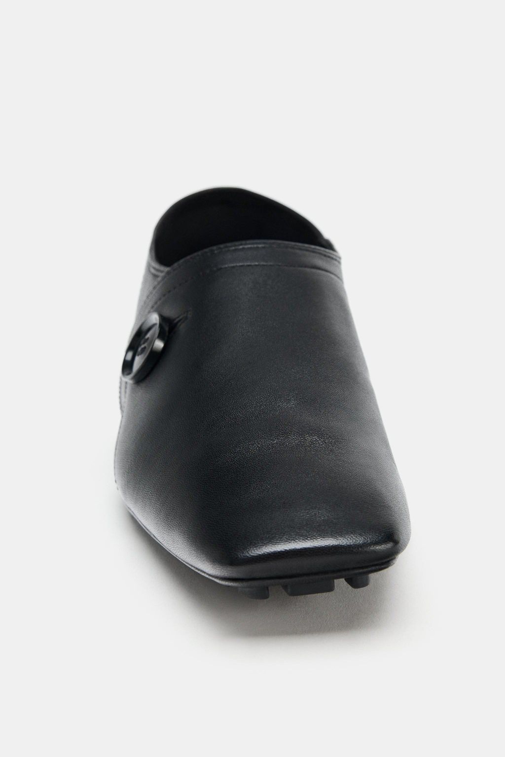 FLAT LEATHER SHOES WITH BUTTON DETAIL - Zara фото 7