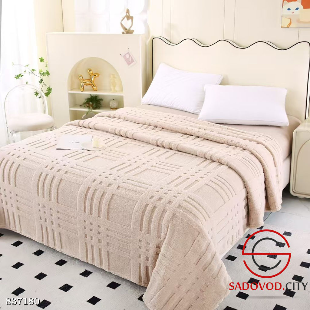 Плед на кровать мягкий