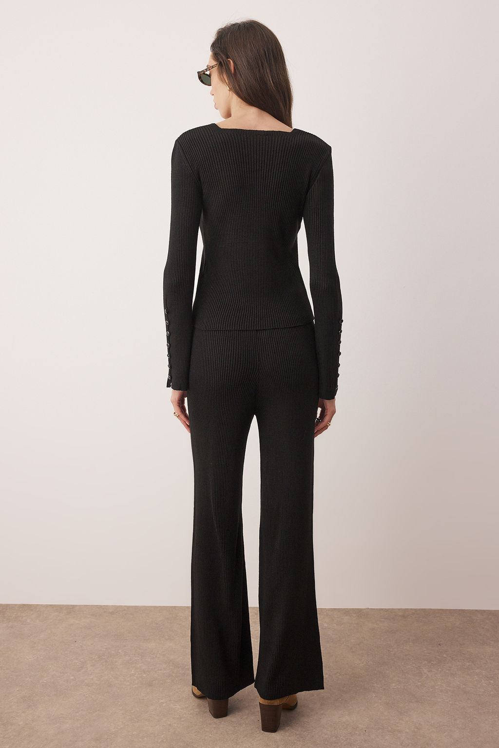 Kahverengi Kare Yaka Vucudu Saran Triko Alt - Ust Tak?m TWOAW26AU00054 - Trendyolmilla фото 9