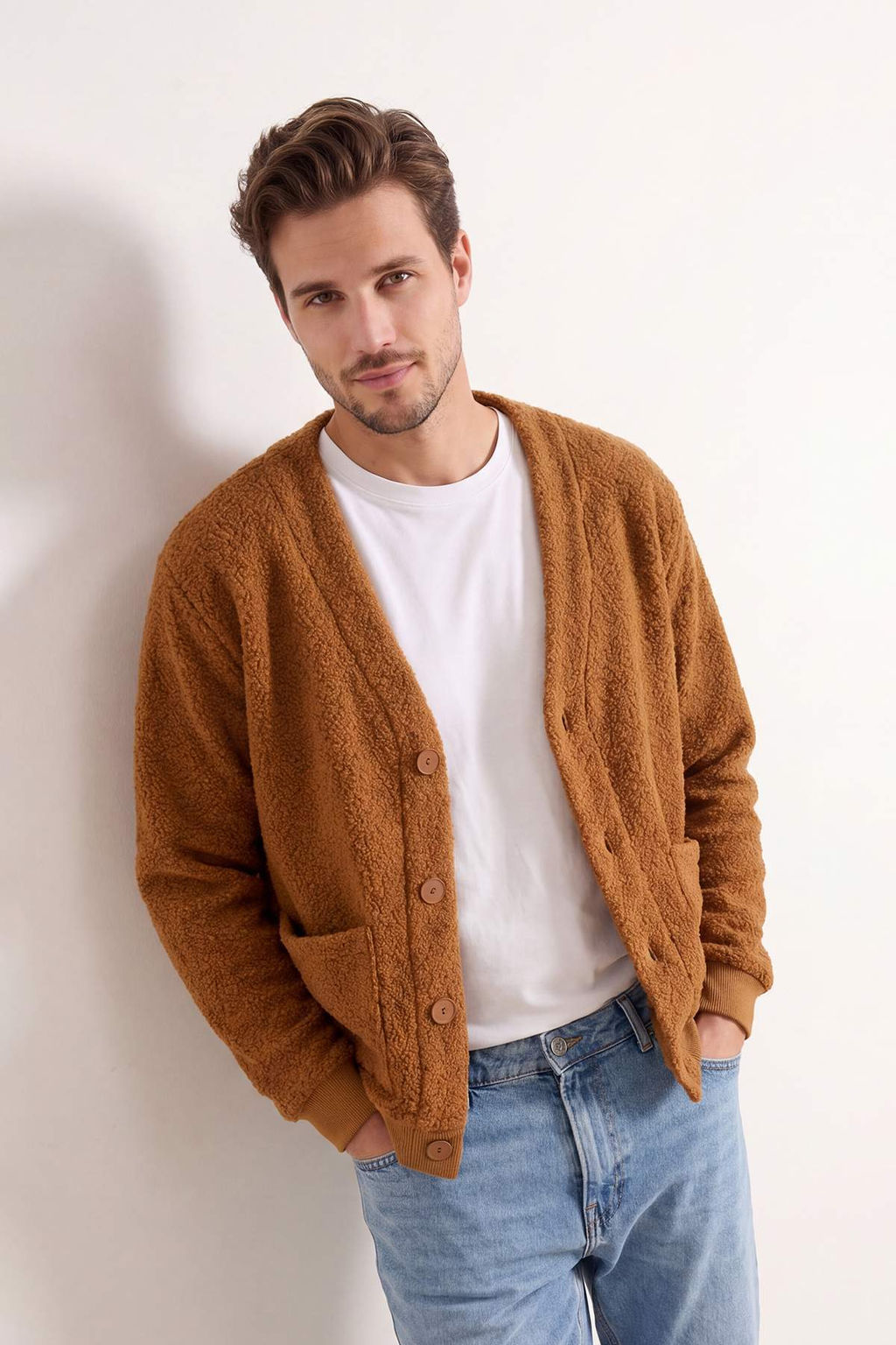 Siyah Oversize/Genis Kesim V Yaka Dugmeli Kal?n H?rka TMNAW26HI00004 - Trendyolmilla фото 8