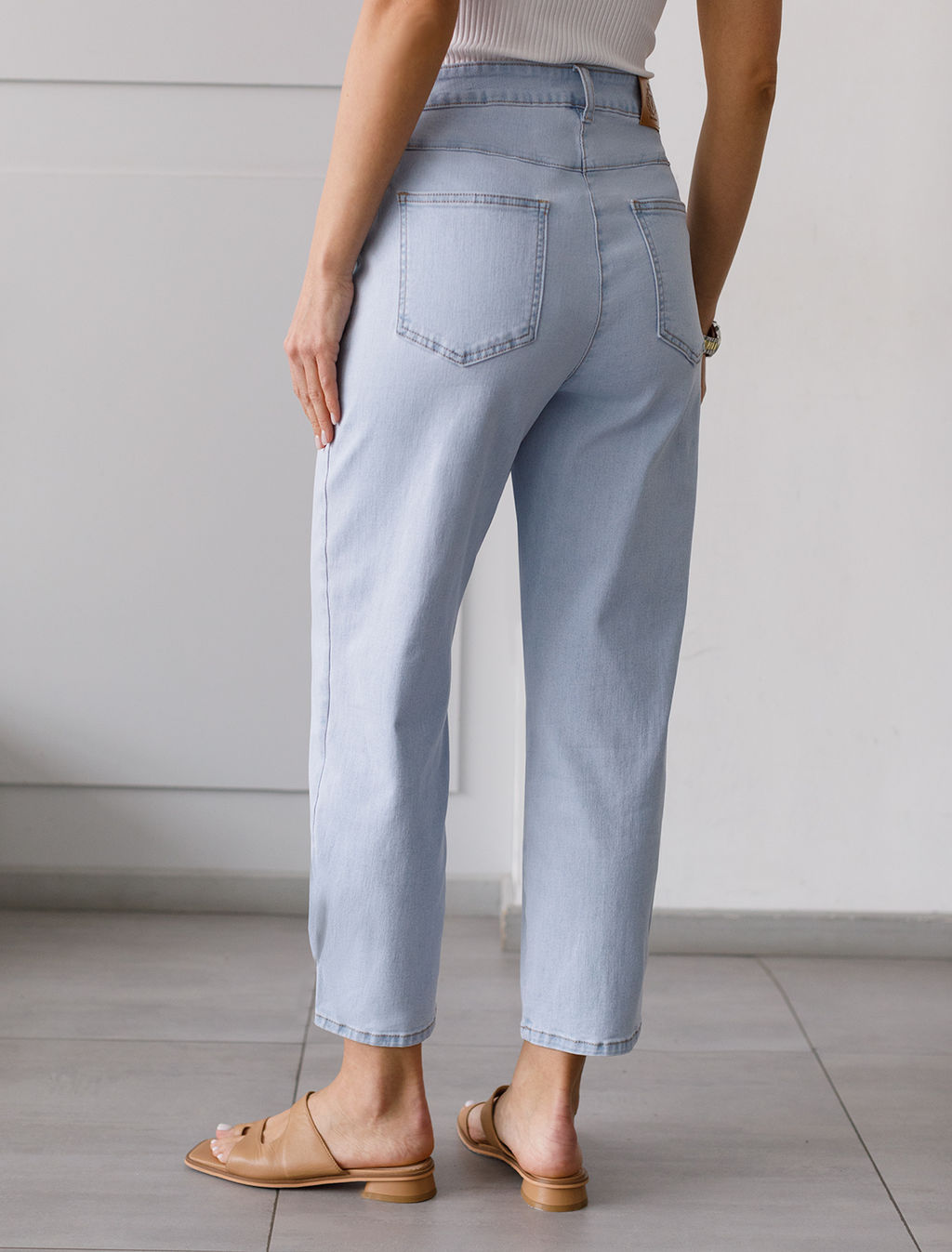 Джинсы из эластичного денима - Vilatte фото 4