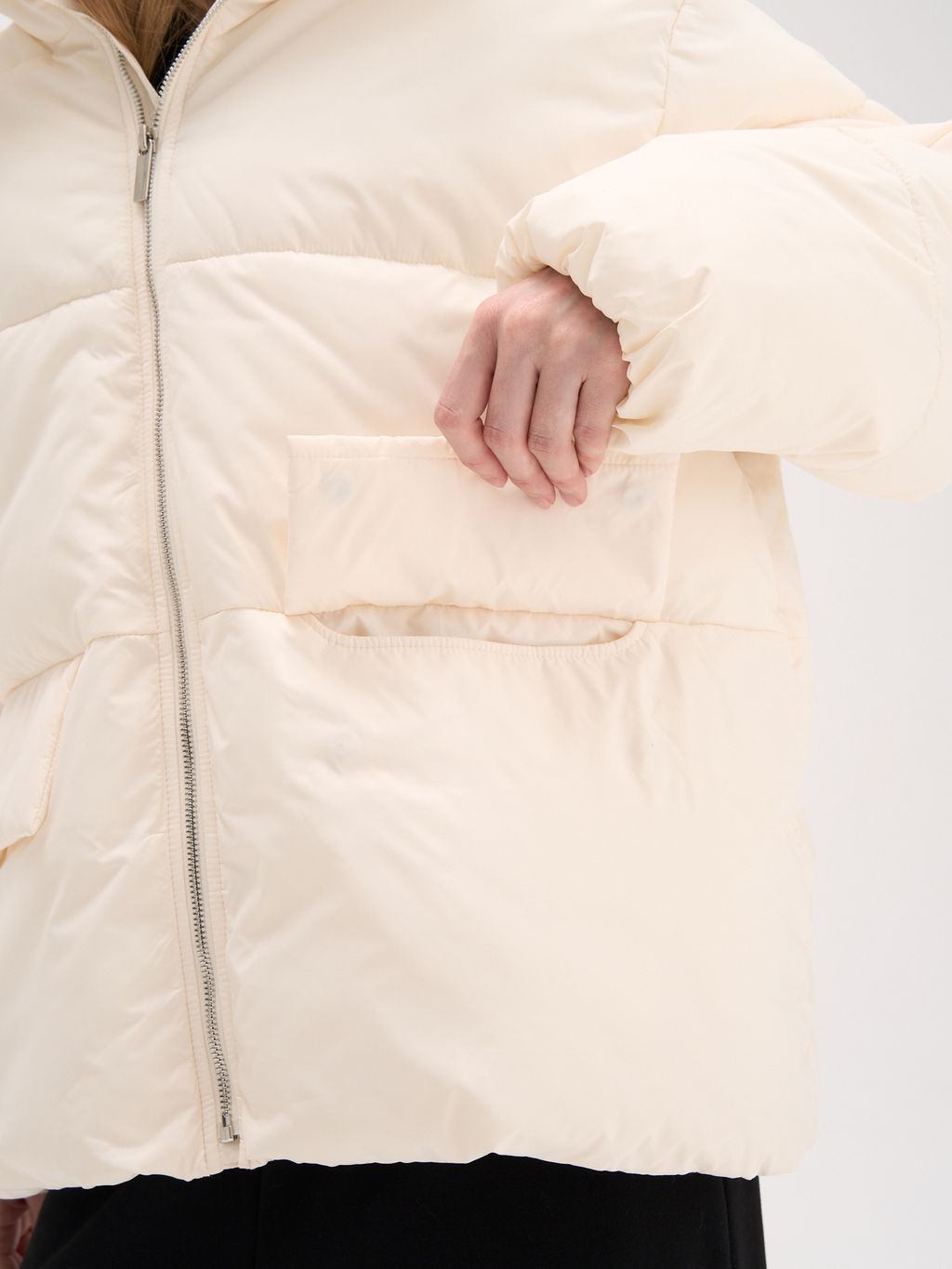 Пуховик стеганый "Молочный" женский