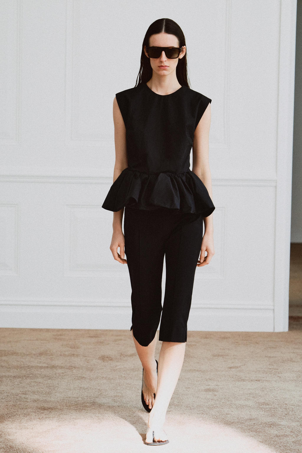 TOP PEPLUM MANGA SISA ZW COLLECTION / Negro - Zara фото 2