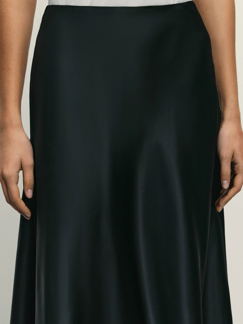 Атласная юбка миди / Zarina  фото 6