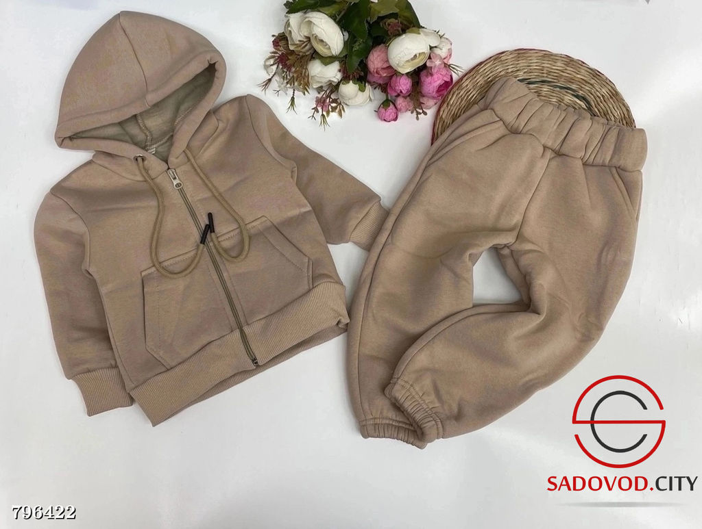 Тёплый костюм на флисе для малышей