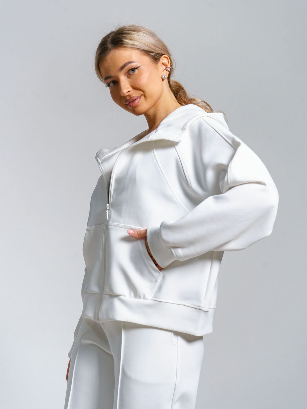 979 Костюм "Молочный"