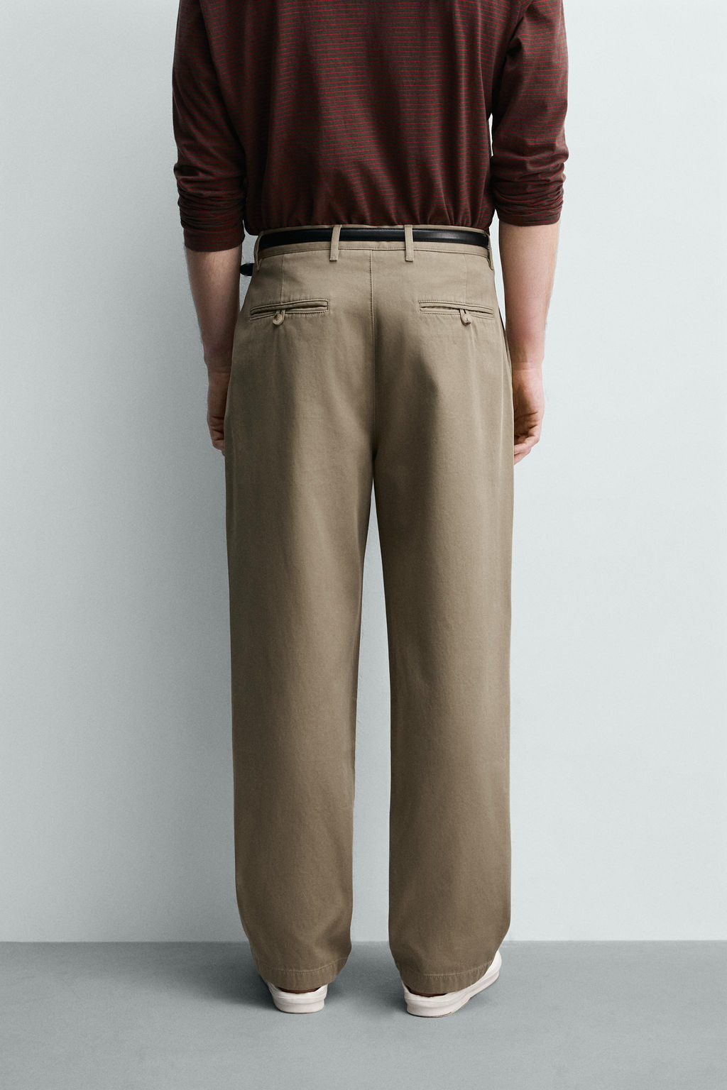 PANTAL?N CHINO RELAXED FIT PLIEGUES / Beige - Zara фото 3