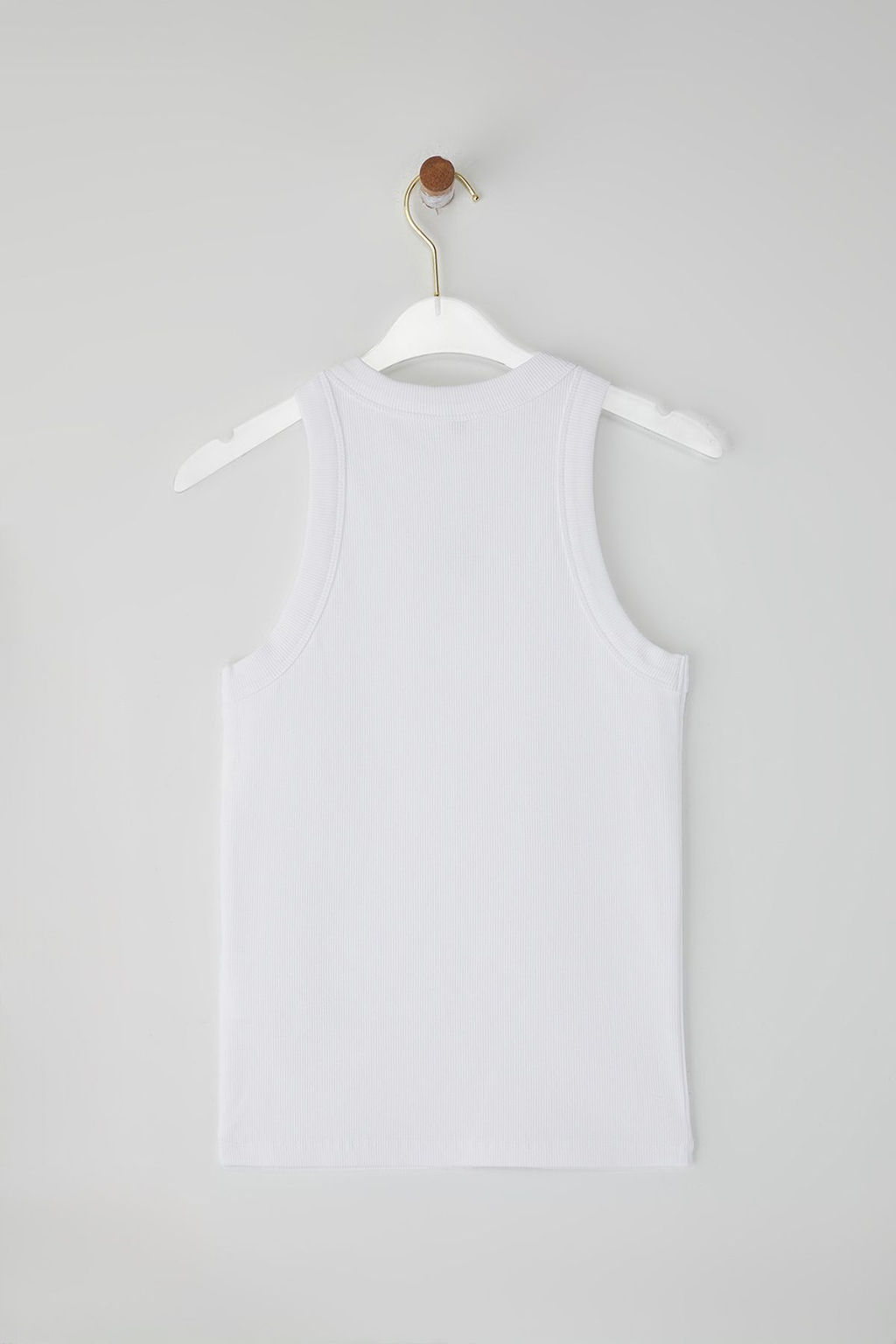 Beyaz Nak?sl? Halter Yaka Regular Boy Vucuda Oturan Fitlli Esnek Orme Atlet TWOSS25AL00018