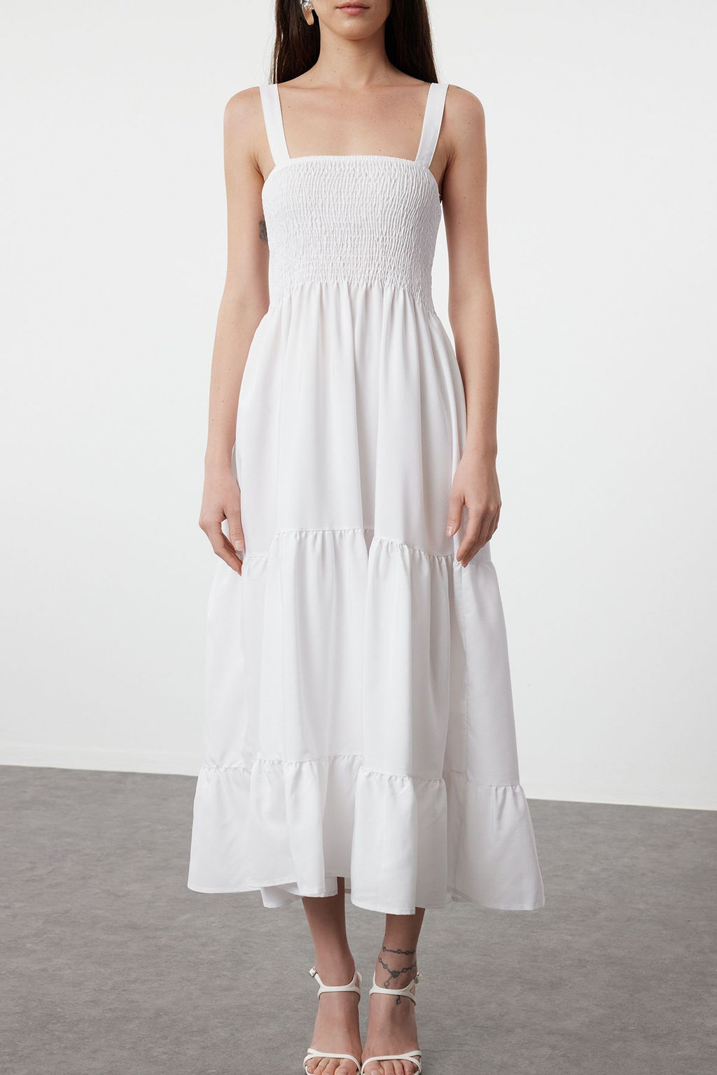 TRENDYOLMILLA Siyah Duz A Kesim Gipeli Kare Yaka Maxi Dokuma Elbise TWOSS24EL01052  фото 10