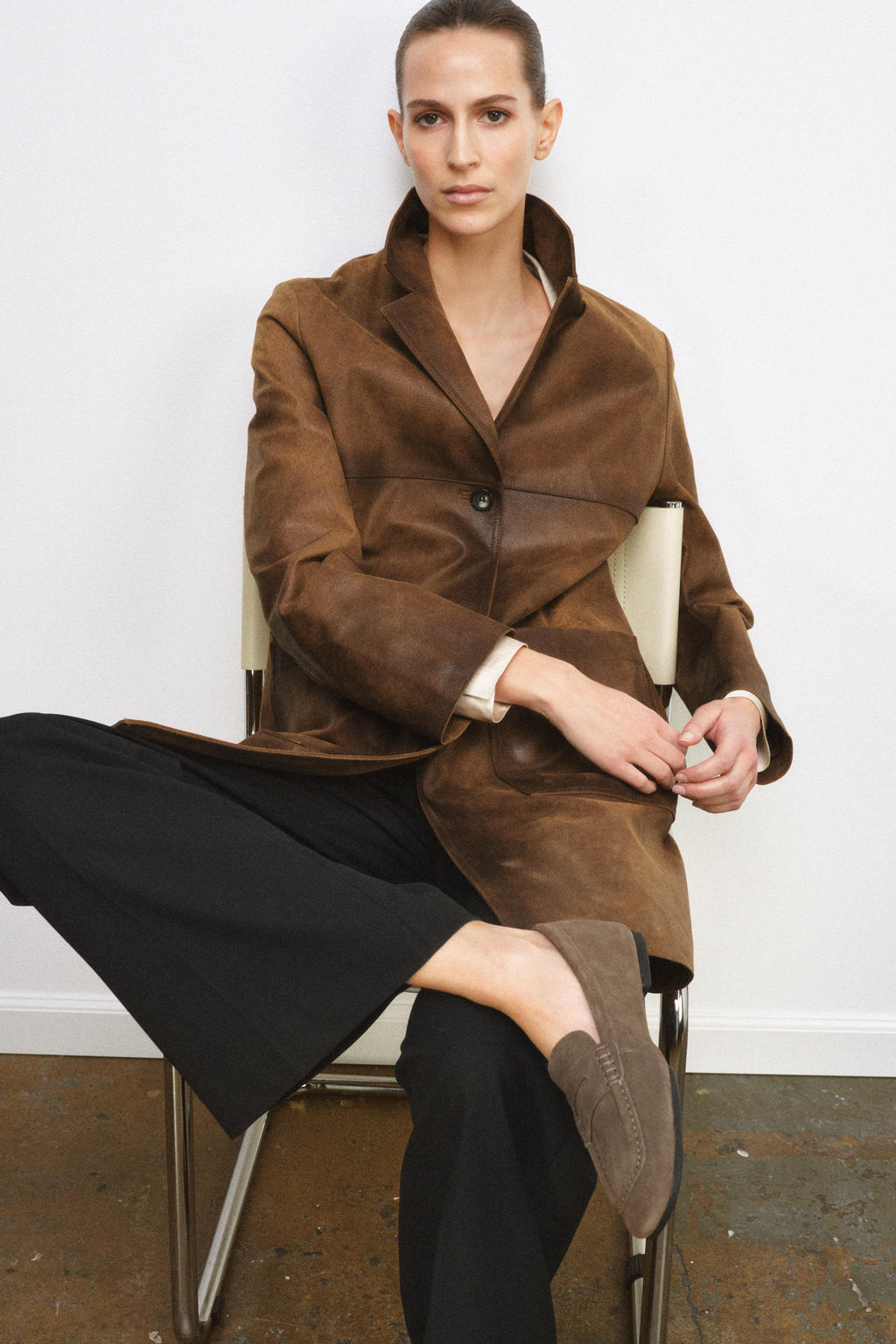 SPLIT SUEDE LOAFERS - Zara фото 5