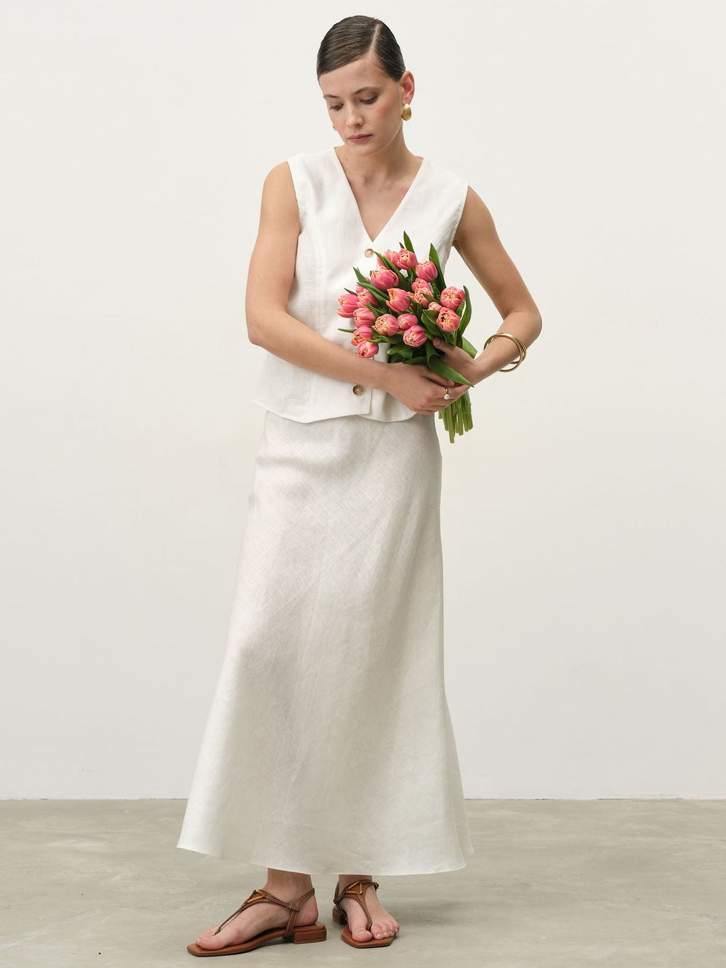 Жилет льняной 7025 айвори