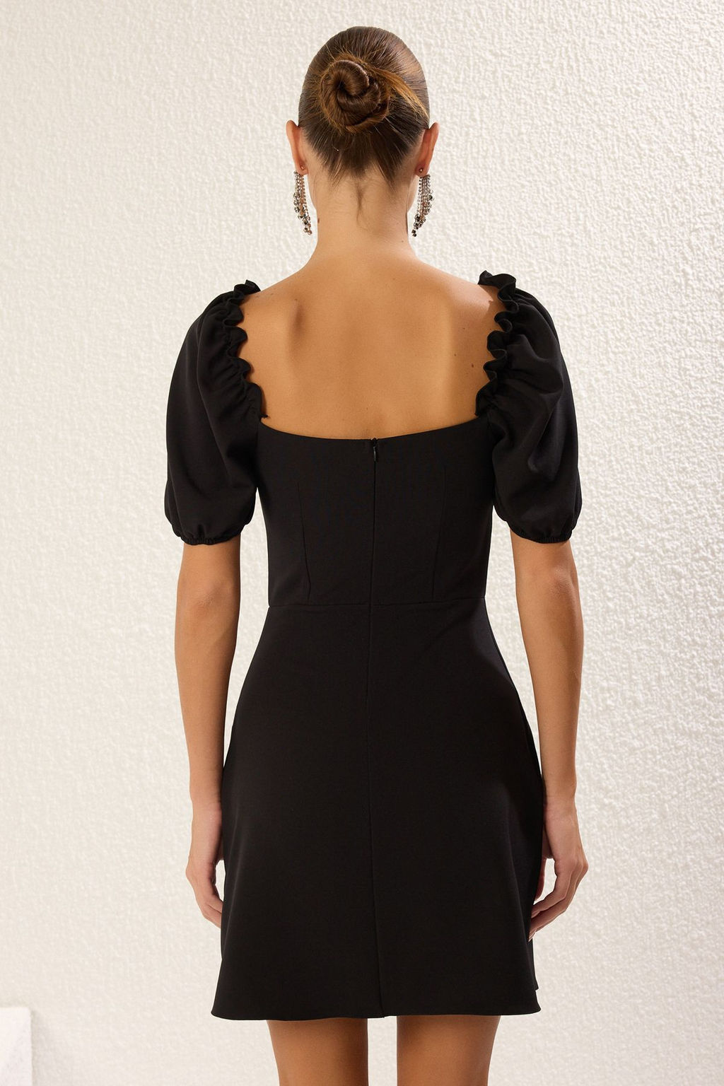 Siyah Tas Bask? Dokuma K?sa S?k S?k Abiye Gece Mezuiyet Elbisesi TPRSS25EL00216 - Trendyolmilla фото 5