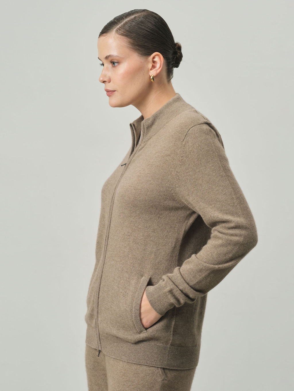 Джемпер из кашемира женский KW020992-E капучино