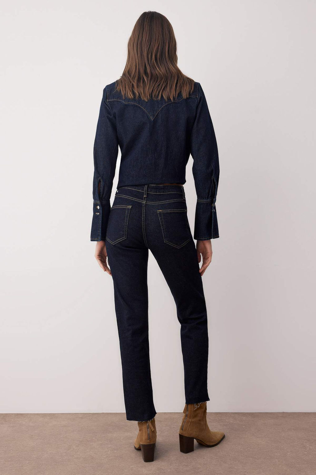 Koyu Mavi Yuksek Bel Comfort Esnek YENI Mom Jeans TWOAW26JE00026