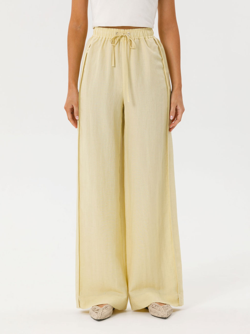 Брюки на эластичном поясе