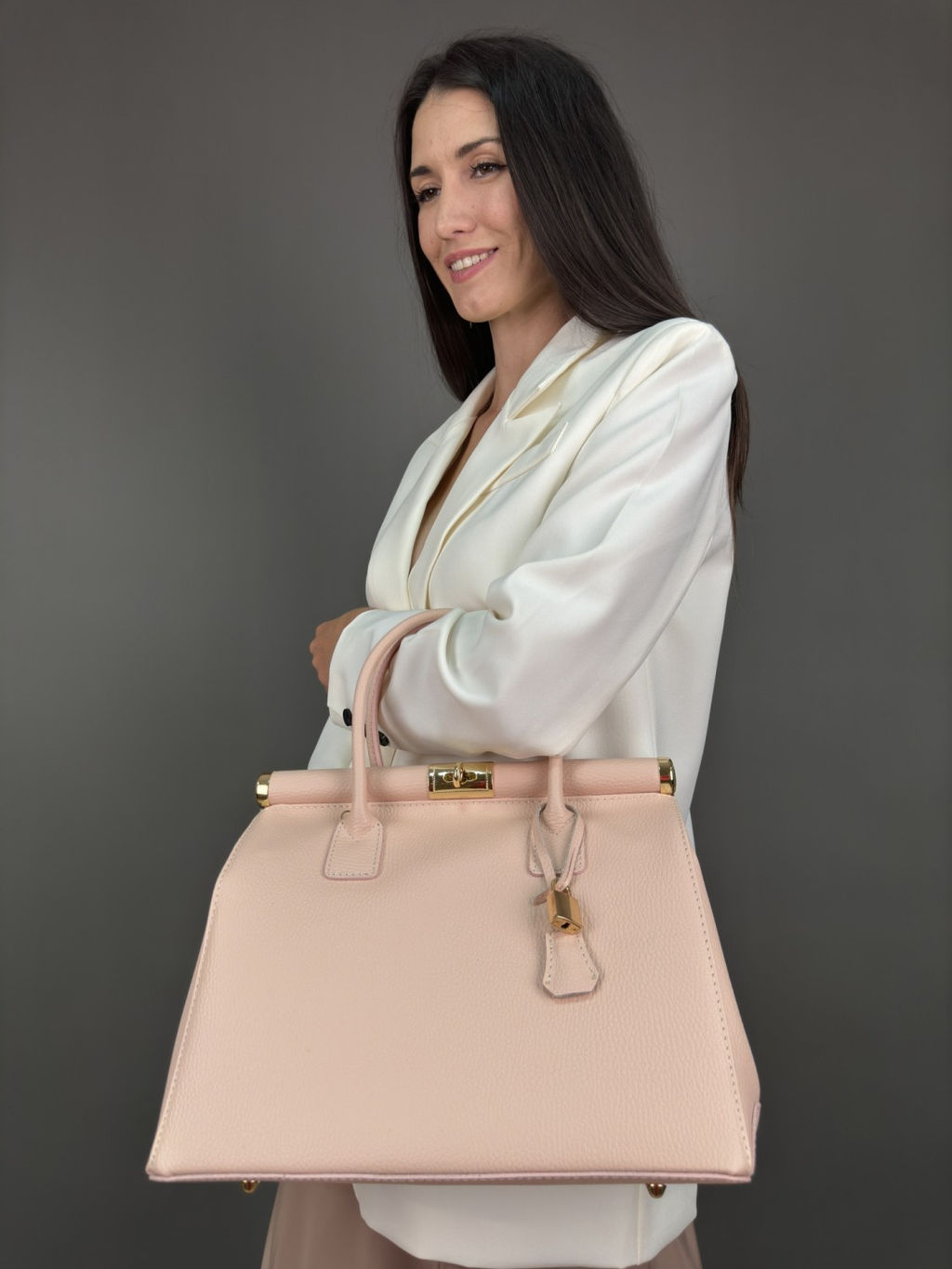 Сумка женская из телячьей кожи